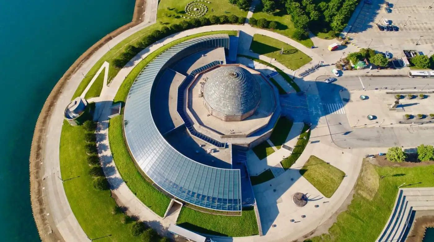 Планетарий Макса Адлера