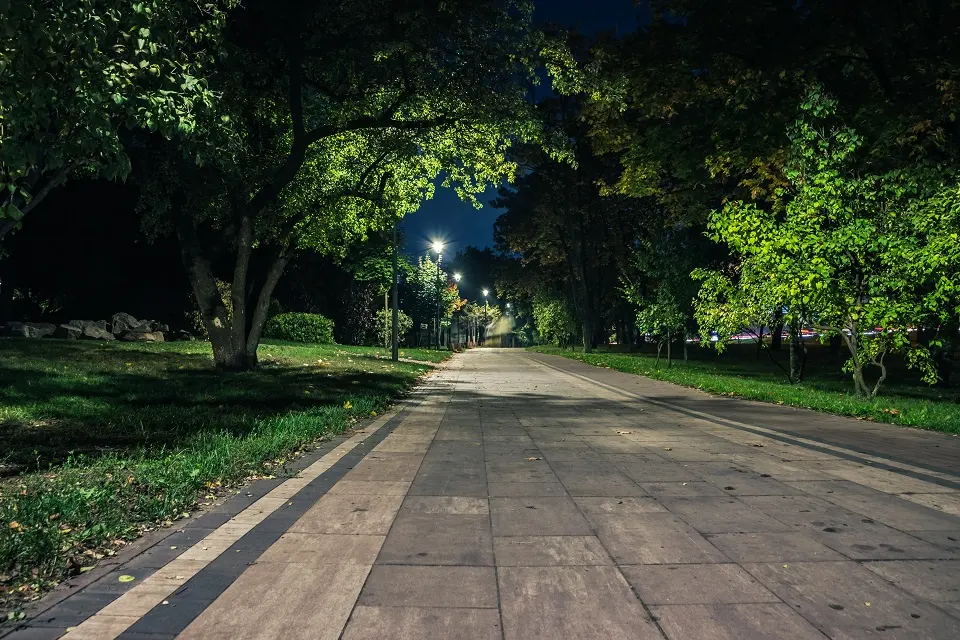 Уличные фонари