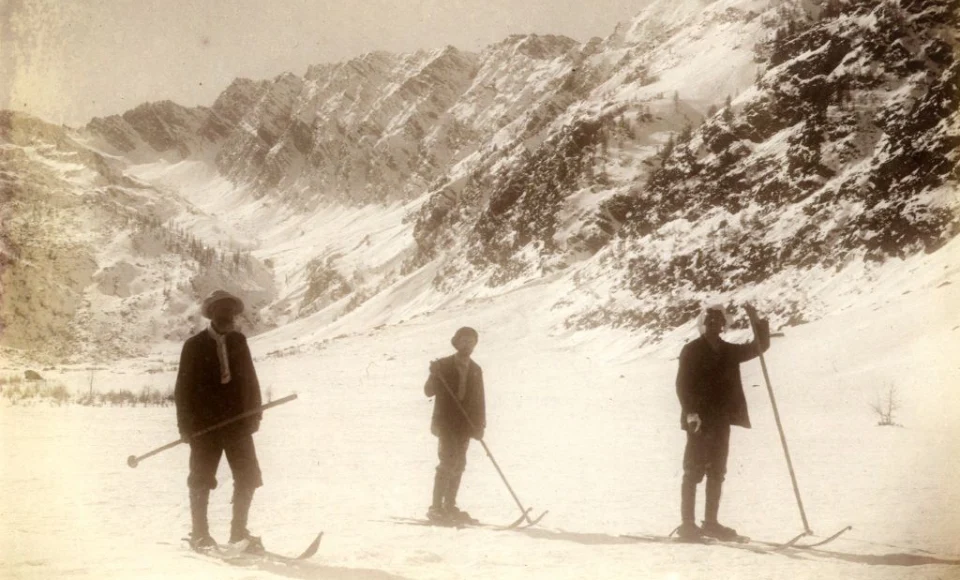 Лыжники в Пьемонте, 1898 год