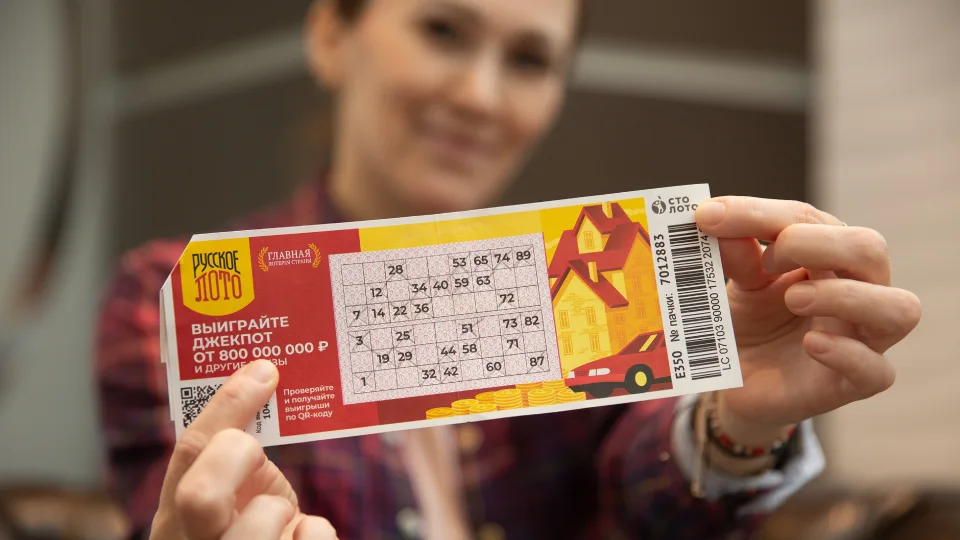 Билет «Русского лото» с выигрышем на 625 тысяч рублей
