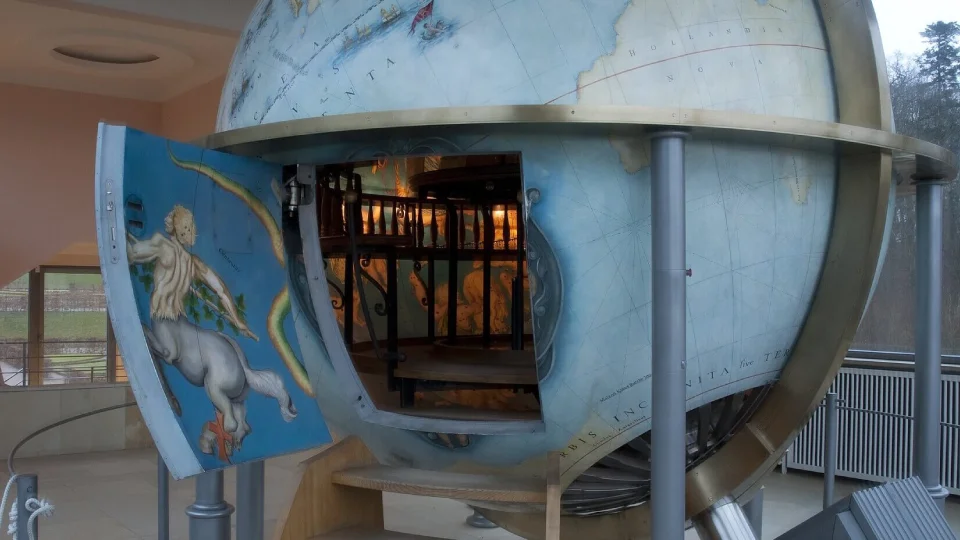 Вход в Готторпский глобус