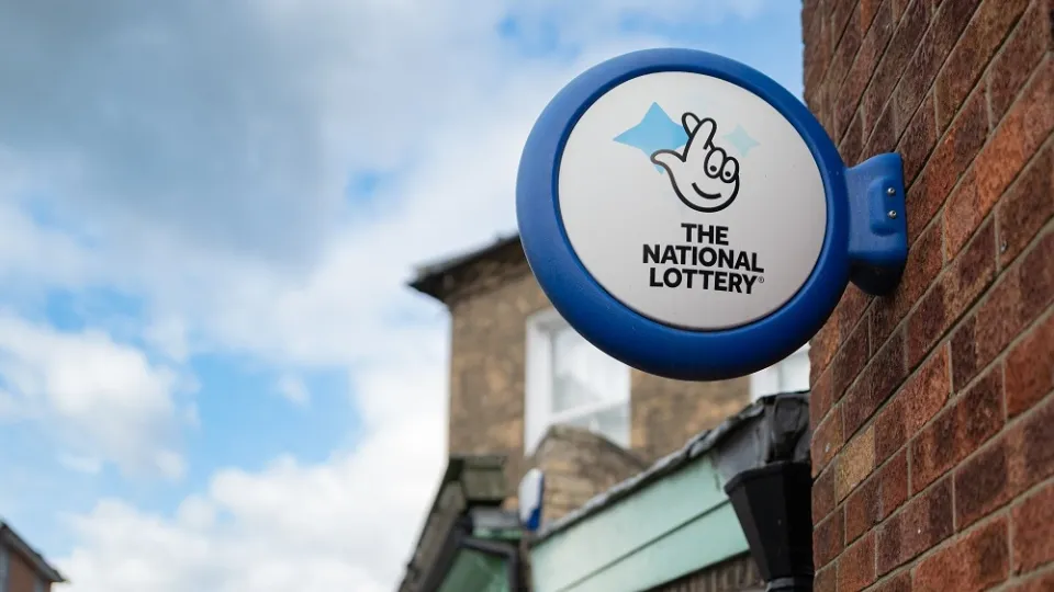 Логотип Национальной лотереи Британии