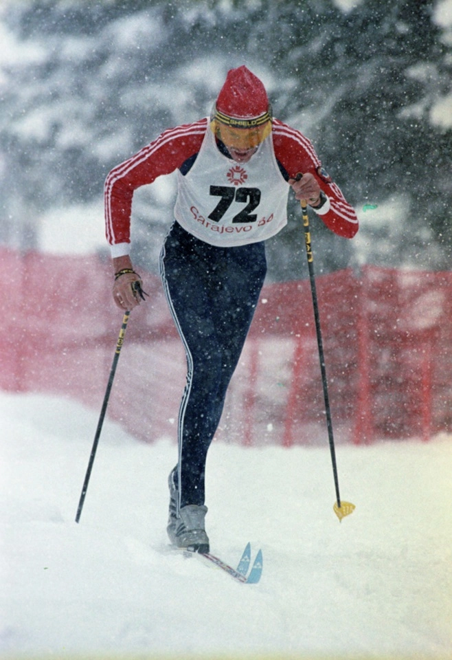 •	Николай Зимятов – в 1980 году на Играх в Лейк-Плэсиде установил историческое достижение: первым среди мужчин выиграл три золотые медали на одной Олимпиаде