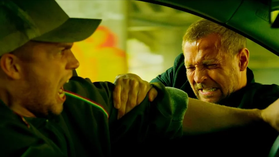 Харри Холе общается с преступниками