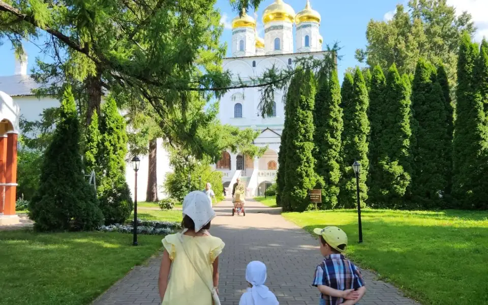 Храм и дети