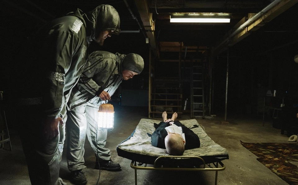 «Бугония» (Bugonia)